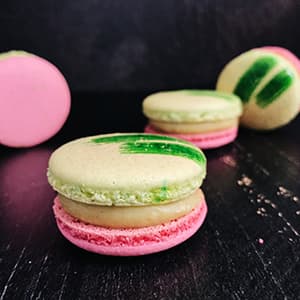 Strawberry Pistachio macaron